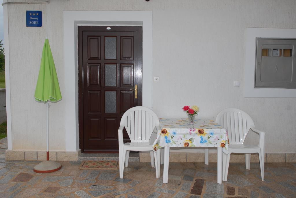 Apartment Vesna Veleniki Dış mekan fotoğraf