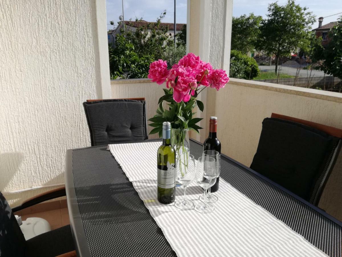 Apartment Vesna Veleniki Dış mekan fotoğraf