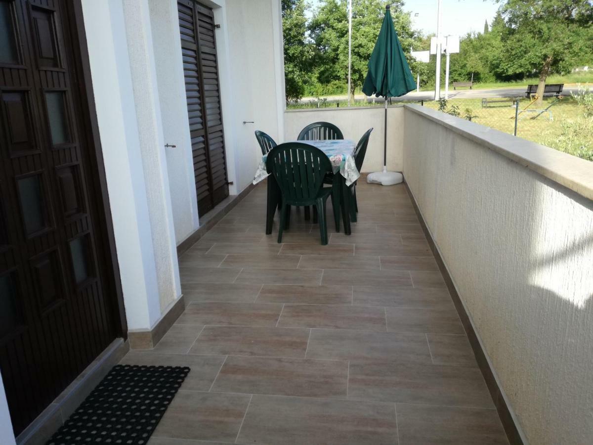 Apartment Vesna Veleniki Dış mekan fotoğraf